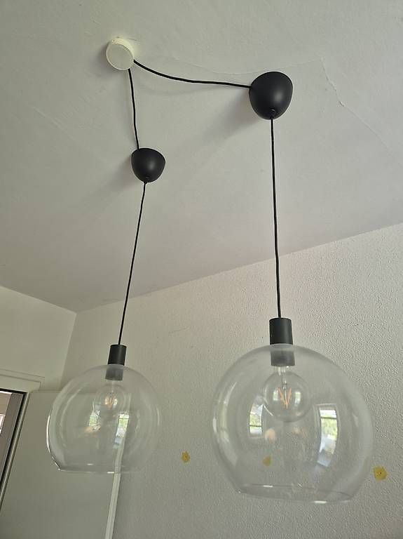 Lampes: 2x Lampe Glaskugel – D'occasion à Basel par jul_hr8h