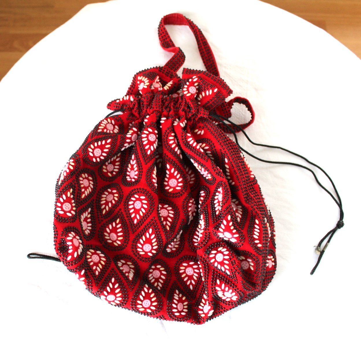 Borse da donna: Schöne Vintage Tasche – Usato da Locarno venduto da madame-tus-sauds