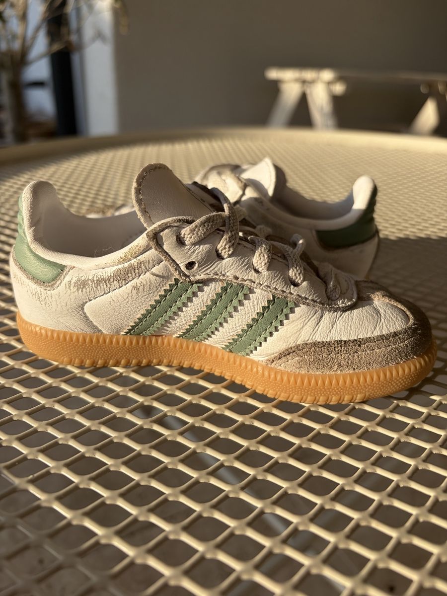Scarpe per ragazzi: Adidas Samba 23 – Usato da Müllheim Dorf venduto da mbr_5hcg 2