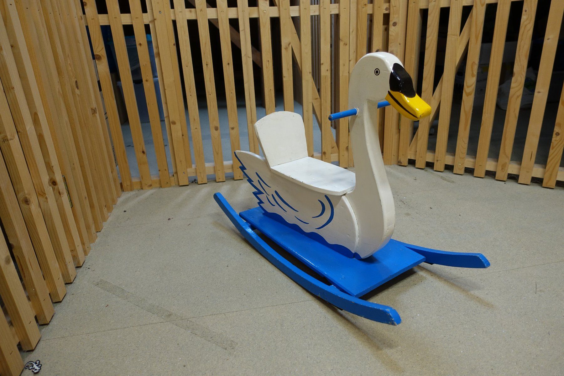 Altre altalene da giardino: Schaukel Schwan – Usato da Schwyz venduto da froni69 1