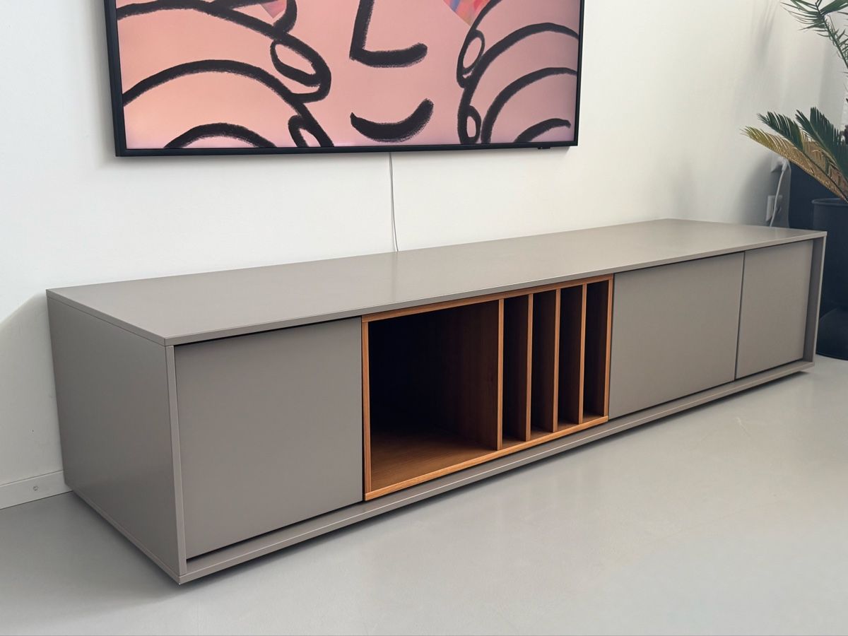 Mobili TV: Design Sideboard Aura von Treku – Usato da Zürich venduto da ann_kers 1