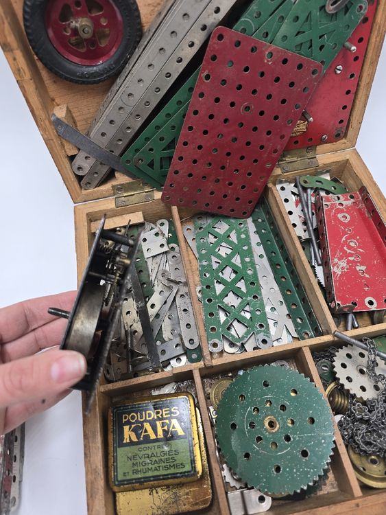 Meccano ancien boite 6 + moteur Magic - Collection