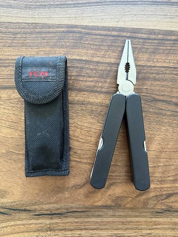 Tutti gli attrezzi: Wie Leatherman Multitool Zange Messer – Nuovo (secondo la descrizione) da Winterthur venduto da jgroeble