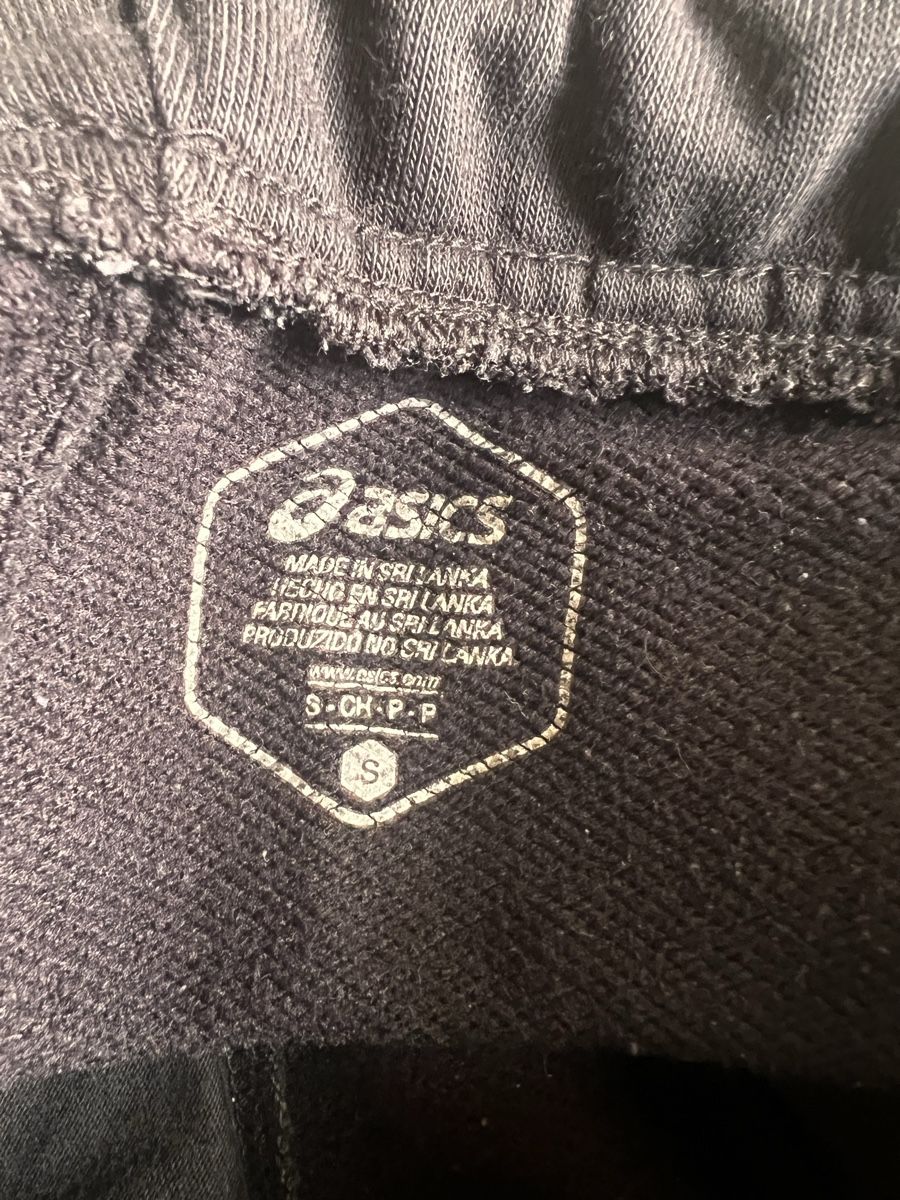 Asics Hosen: Asics Sport Pants Jogging Hose Grösse S – Gebraucht aus Pratteln von Luxus.Fee 3