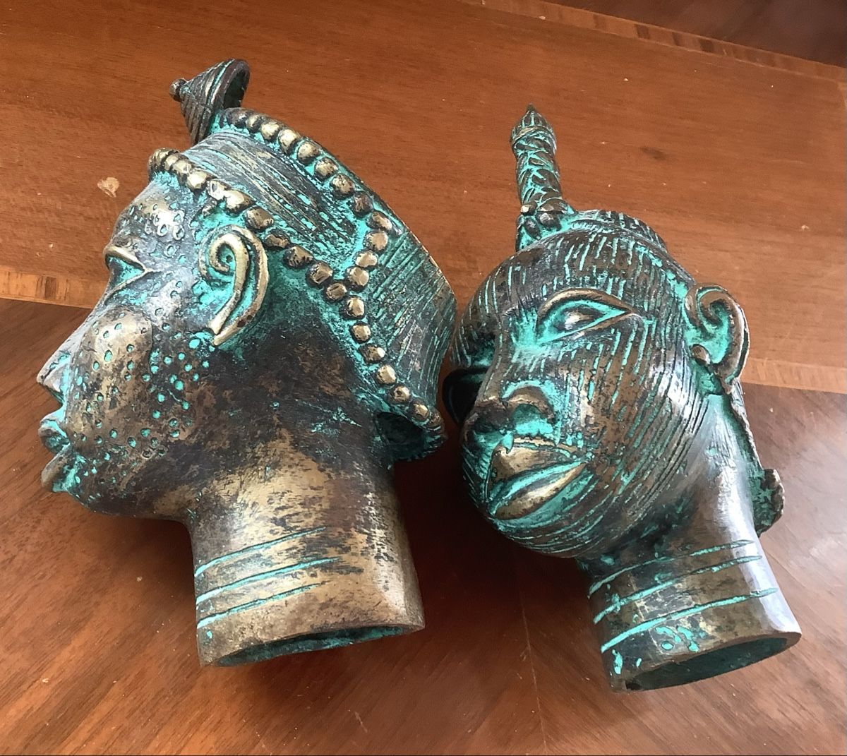 Skulpturen & Statuen: African tribal royal Heads – Gebraucht aus Zug von natiak01 4