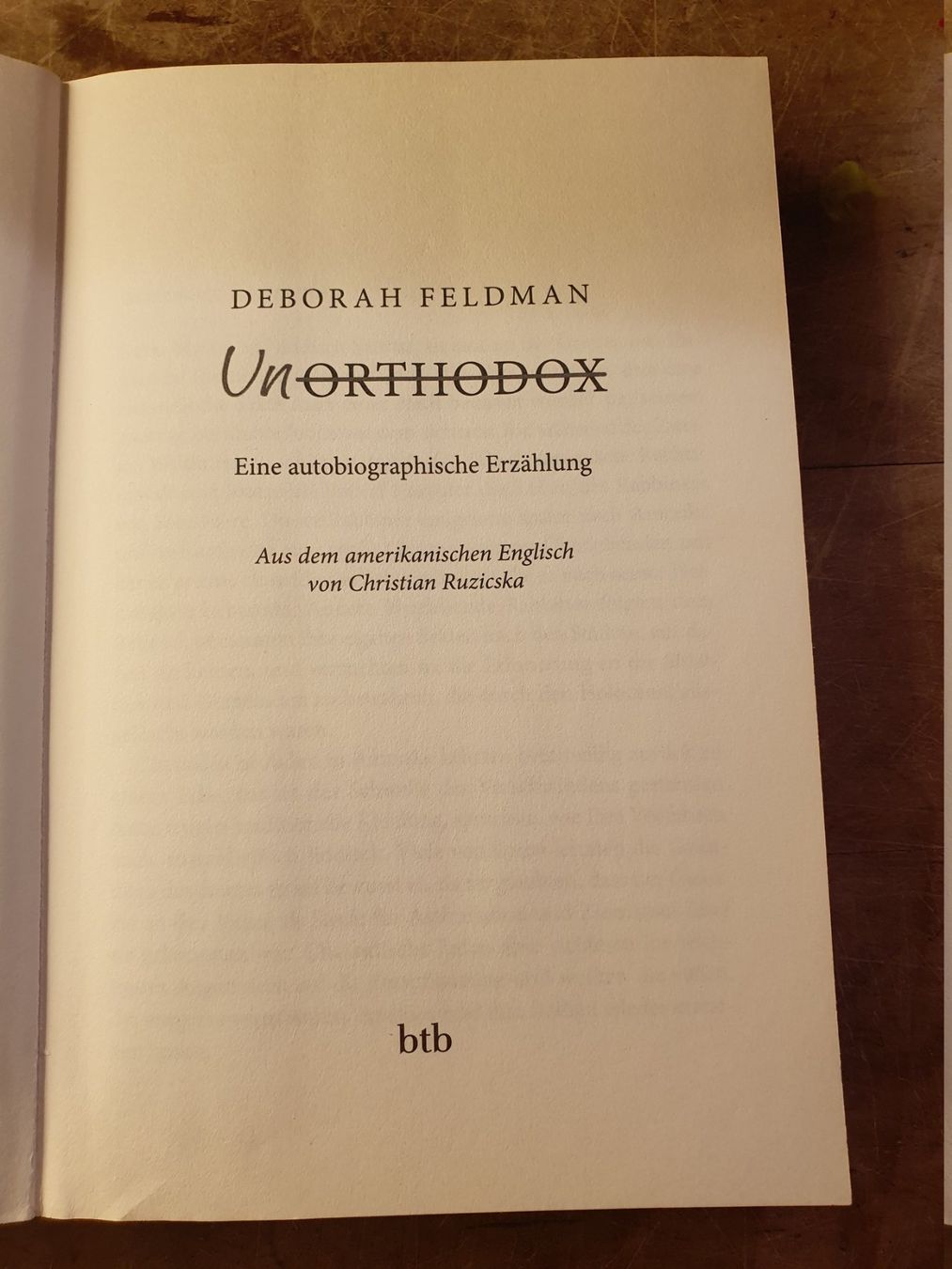 Libri: Unorthodox - Deborah Feldmann – Usato da Zürich venduto da loosebone 2