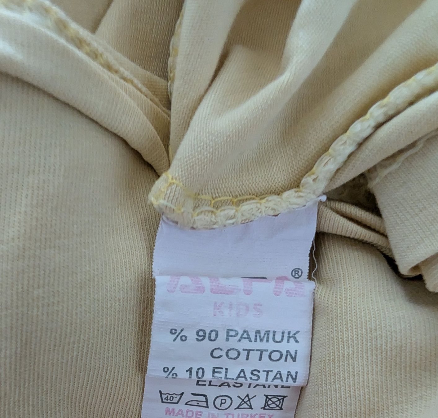 Camicette, T-shirt & Top: Mädchen T-Shirt – Usato da Buchs ZH venduto da nudle10 1
