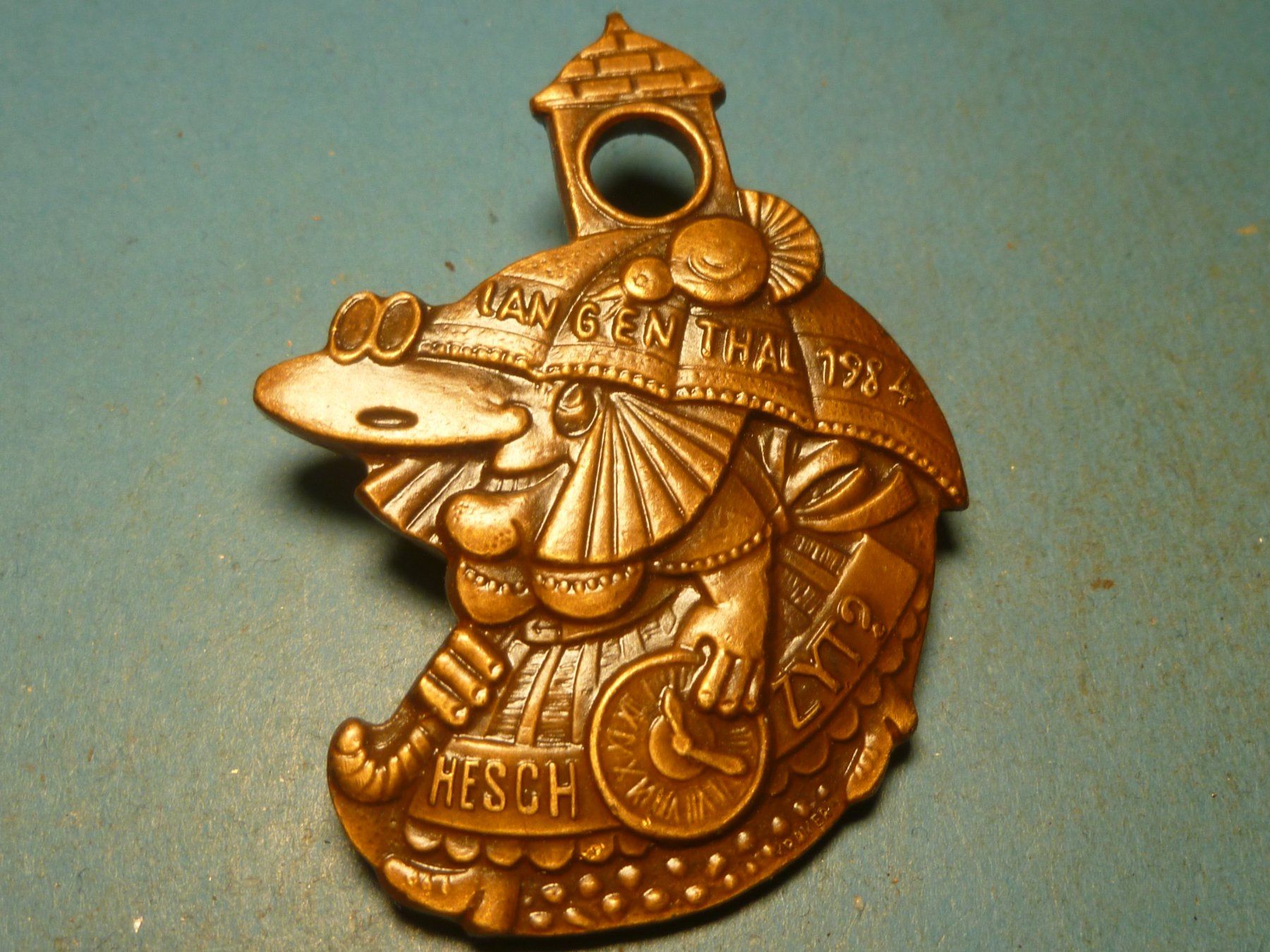 Plaketten & Abzeichen: LANGENTHAL 1984 BRONZE – Gebraucht aus Ried (Muotathal) von Mandarin02
