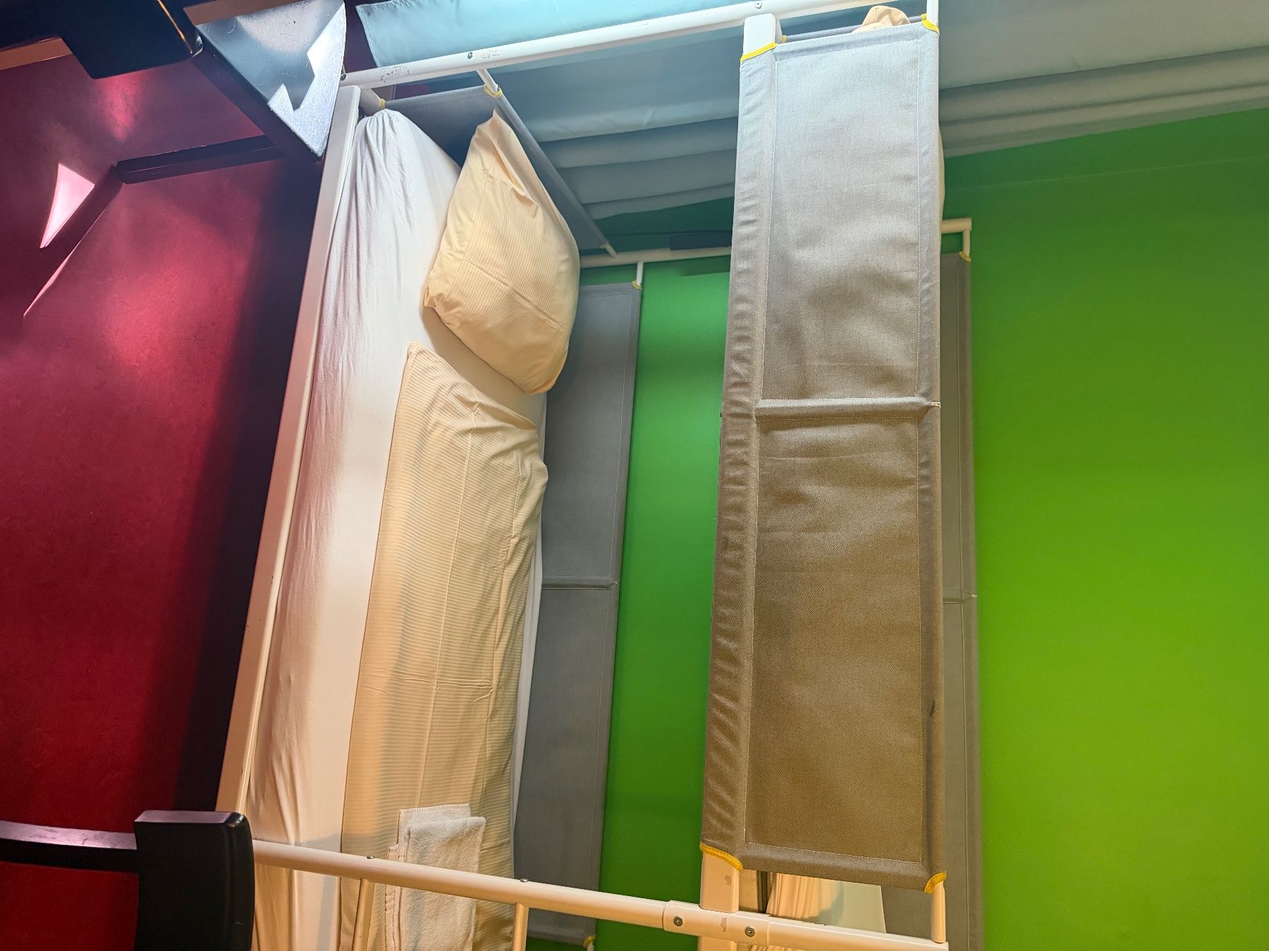 Betten: ETAGENBETT  90X200CM – Gebraucht aus Schaffhausen von Strohblume69 4