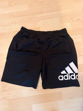 Adidas Aeroready Trainingsshorts  Gr. L