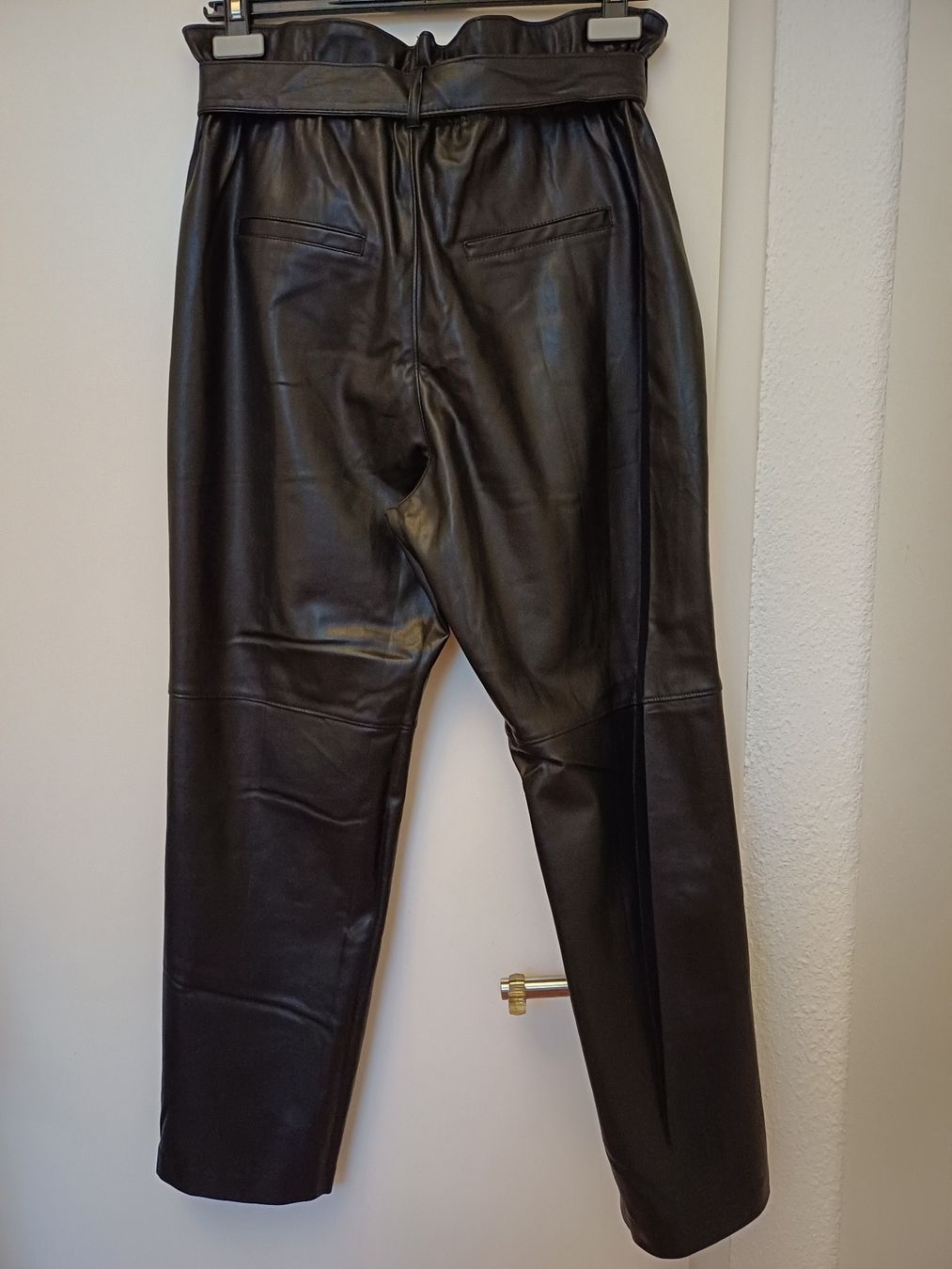 Mango Pantaloni: Hose - Marke: Mango - Grösse : L – Usato da Würenlos venduto da Abracadabra26 5