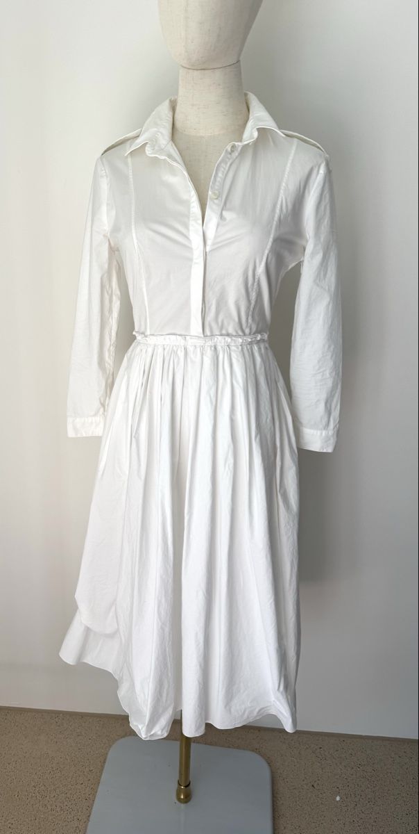 Burberry Vestiti: Burberry shirt white dress – Nuovo (secondo la descrizione) da Zürich venduto da di_archive