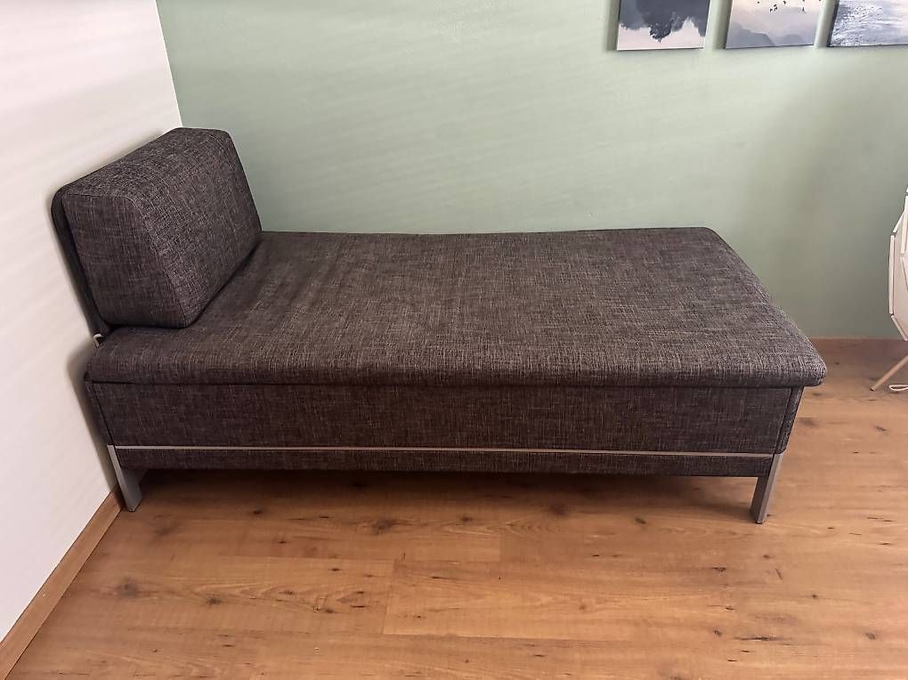 Sofas: Schlafsofa – D'occasion à Glattfelden par man_8fmf
