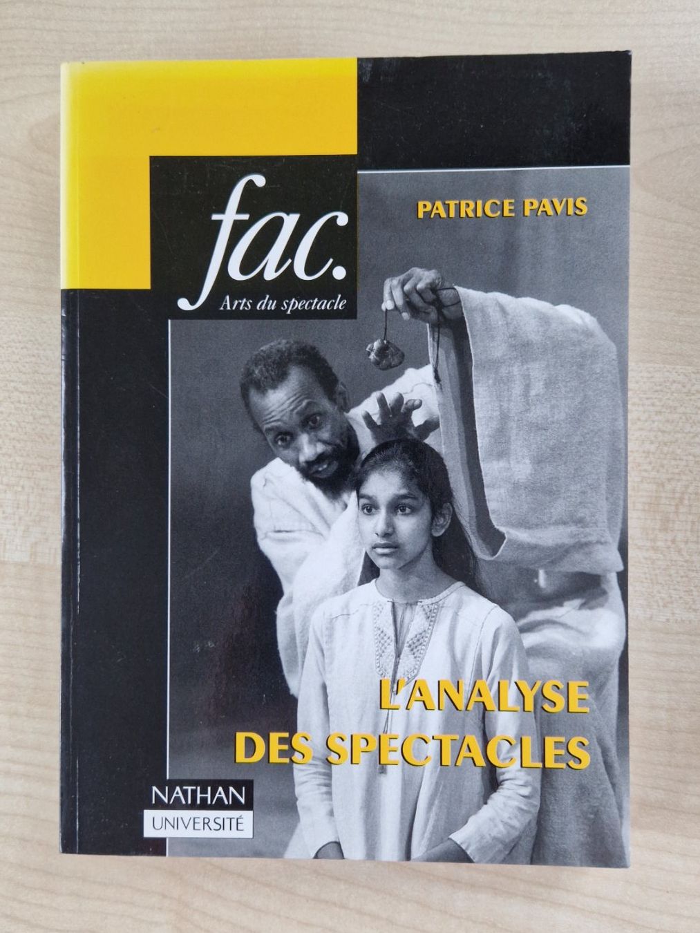Bücher: Patrice Pavis / L'Analyse des spectacles – Gebraucht aus Malters von page02
