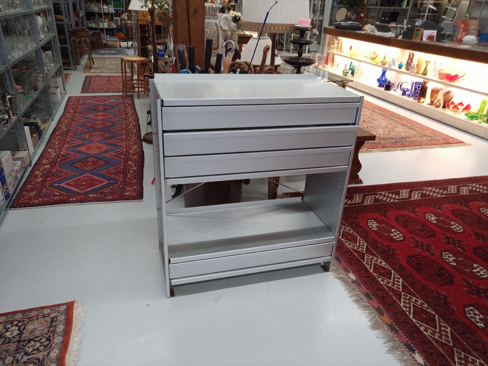 Lehni Kommoden: Lehni Aluminium Kommode / Regal mit Schubladen  – Gebraucht aus Reiden von Zofi-Brocki 2