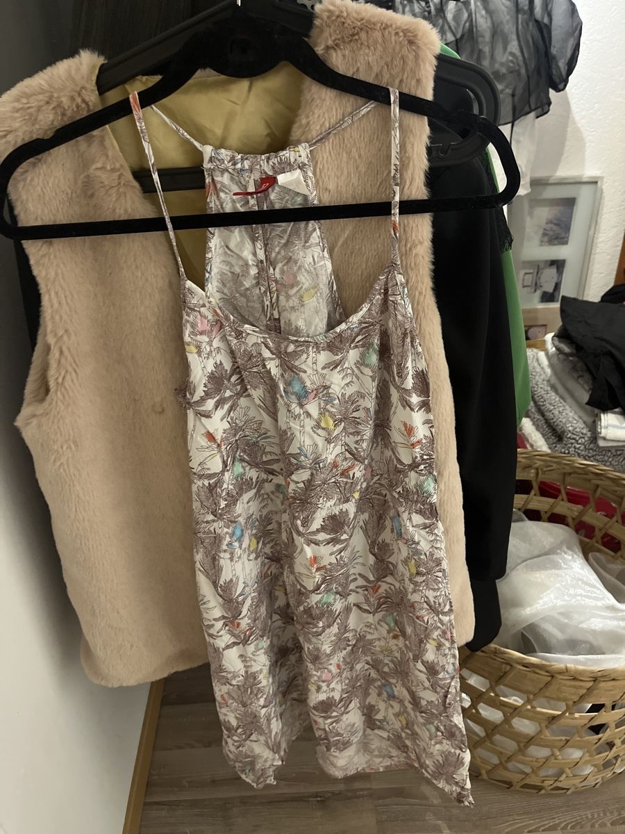 H&M Kleider: Robe blanche H&M – Gebraucht aus Le Locle von Mayd_h 2