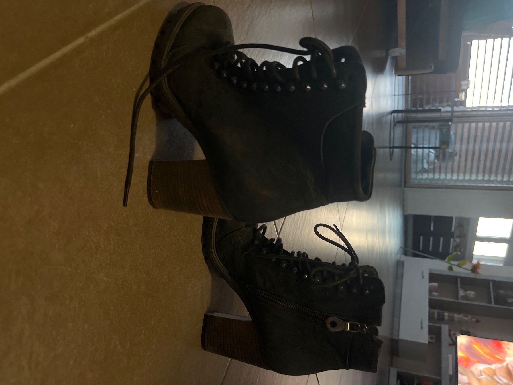 Chaussures femmes: Stivaletti neri 37 – D'occasion à Coldrerio par ali_2f8f 2