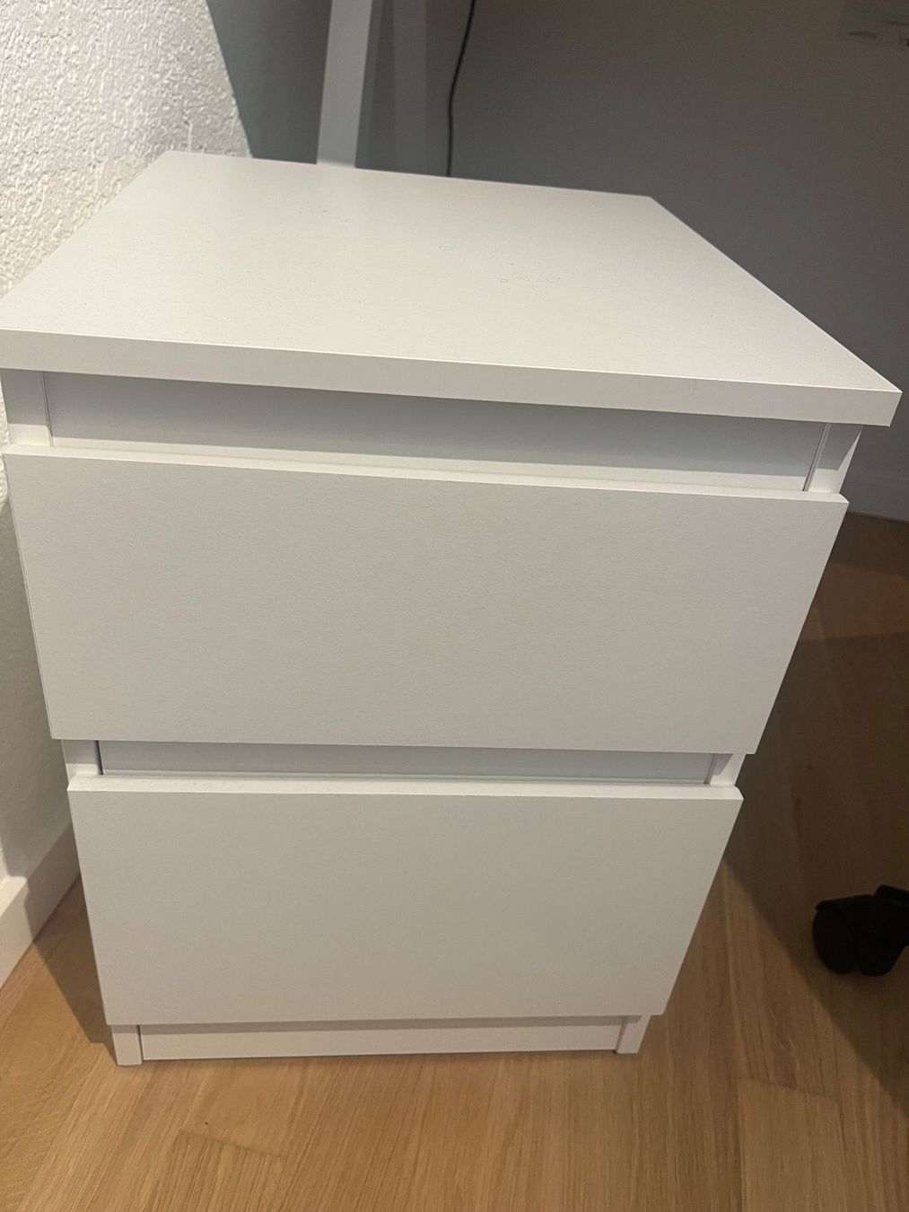 Ikea Comodini: Beistelltisch IKEA – Nuovo (secondo la descrizione) da Obfelden venduto da kev_895h