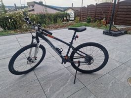 Mountain Bike Rockrider 120 with Btwin Pump and lights Incl.
