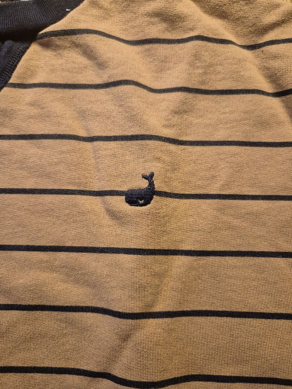 Pullover & Sweatshirts: Pullower Twothirds – Gebraucht aus Valens von Limaj 1