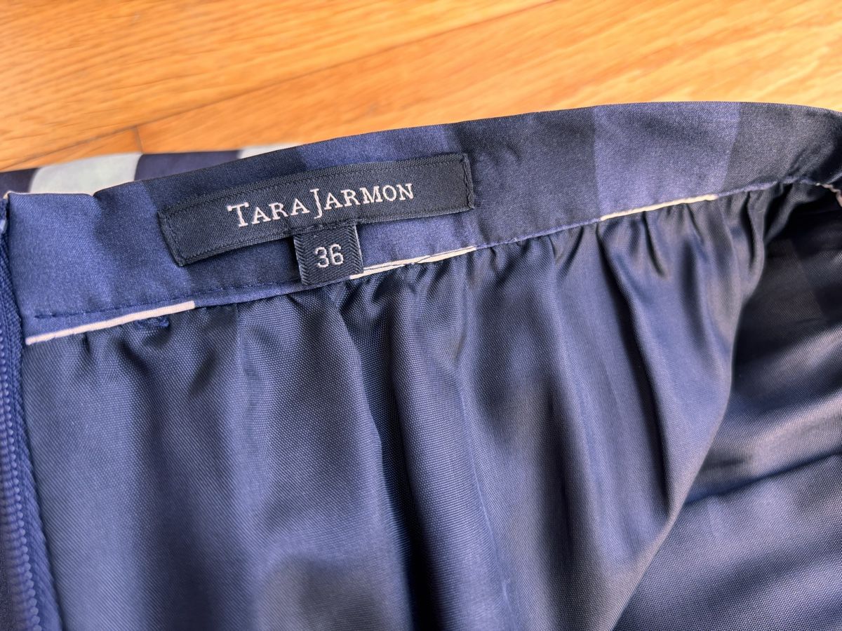 Tara Jarmon Gonne: Jupes Seide von TARAJARMON – Usato da Zürich venduto da ConnieS01 4