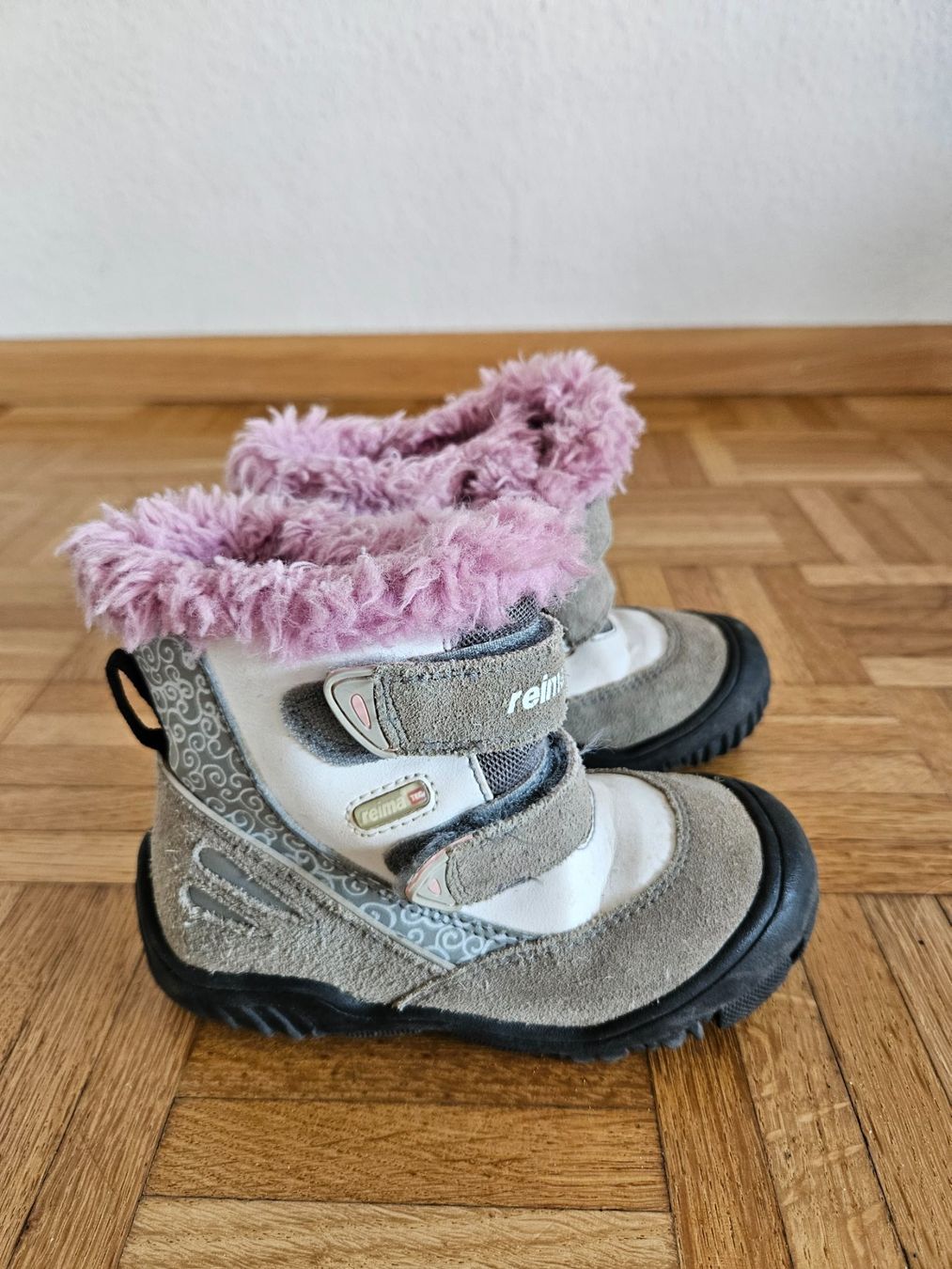Scarpe per ragazze: Winterschuhe 26 – Usato da Liestal venduto da Seraphine87
