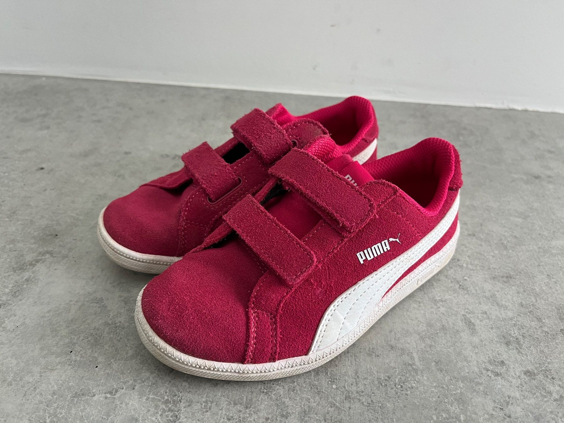 Puma Scarpe per ragazzi: PUMA Sneakers Leder Gr. 30, Fuchsia – Usato da Zollikofen venduto da spunk65