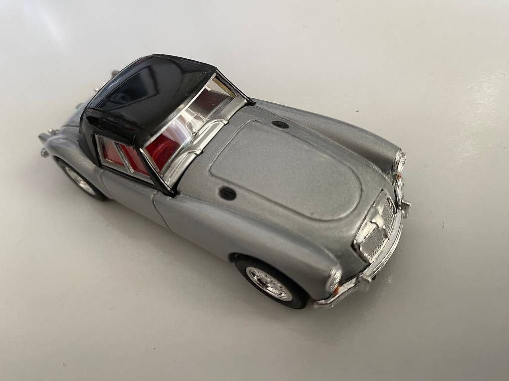 MG Modellini d'auto: Oldtimer Modell MGA 1:43 – Usato da Bern venduto da Pfupfi0 1