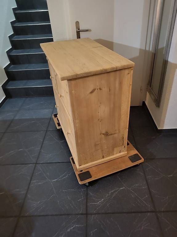 Cassettiere: Wunderschöne antike kommode aus tannenholz – Usato da Hofstetten SO venduto da famburgert 2