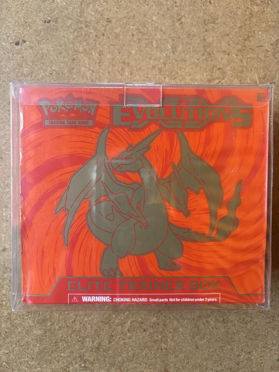 Pokémon Carte collezionabili: EN - Pokemon Evolutions Charizard ETB – Nuovo e nell'imballaggio originale da steinhausen venduto da pat_nc2x