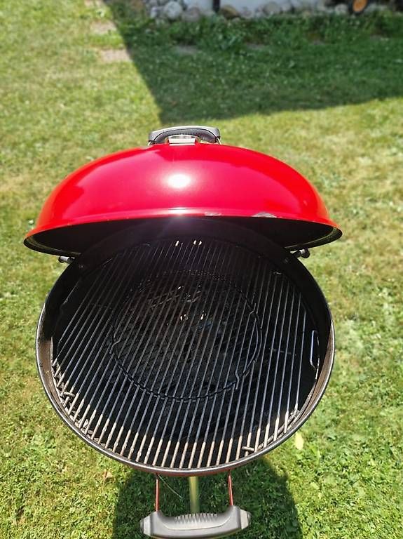 Griglie: Barbecue WEBER MASTER-TOUCH 57cm LIMITED EDITION red – Usato da Chézard-St-Martin venduto da tekess2000 3