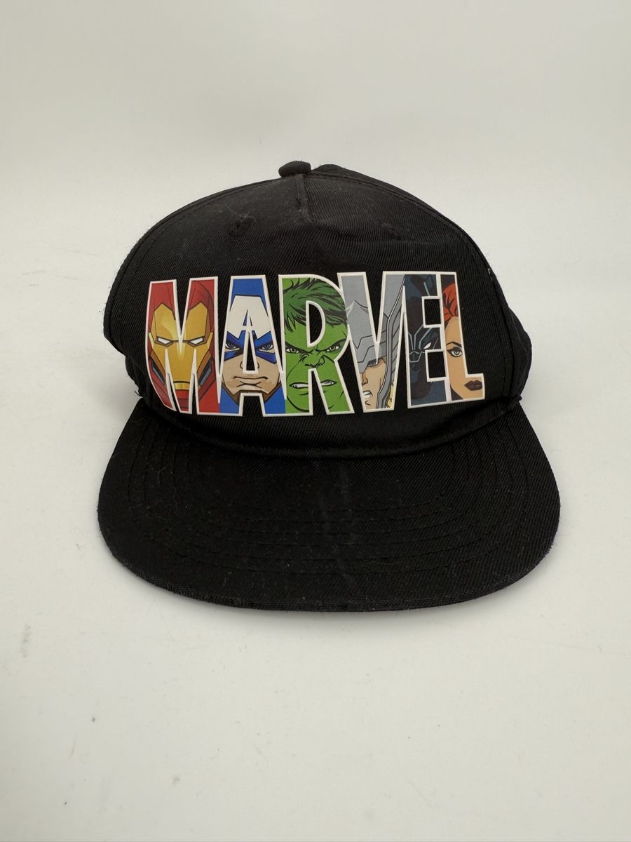 H&M Altro abbigliamento per bambino: Marvel Kappe Gr. 104/122 von H&M – Usato da Auenstein venduto da moin.