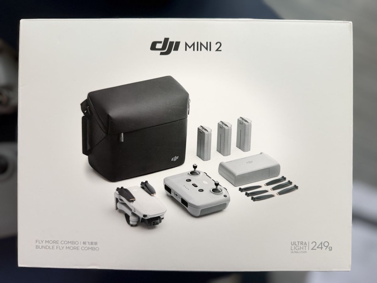 DJI Modellismo RC: Dji Mini 2 Fly More inkl. Charging display & ND Filter – Usato da Bern venduto da Unisol 1