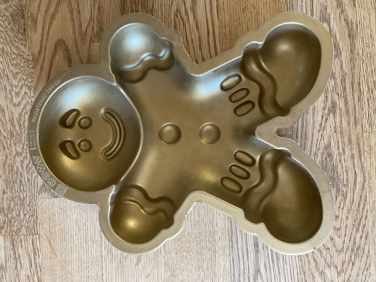 Teglie da forno: Backform Lebkuchenmann golden Silikon – Nuovo (secondo la descrizione) da Trimstein venduto da Kira054
