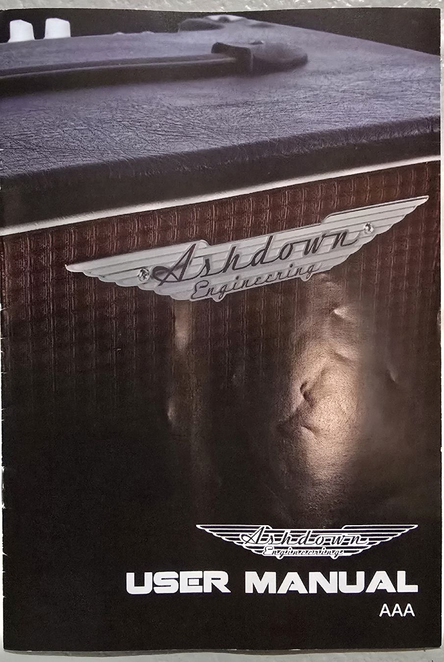 Ashdown Engineering Amplificatori: Ashdown AAA 300-210T mit Box 115T – Usato da Emmetten venduto da Amelandrea 8