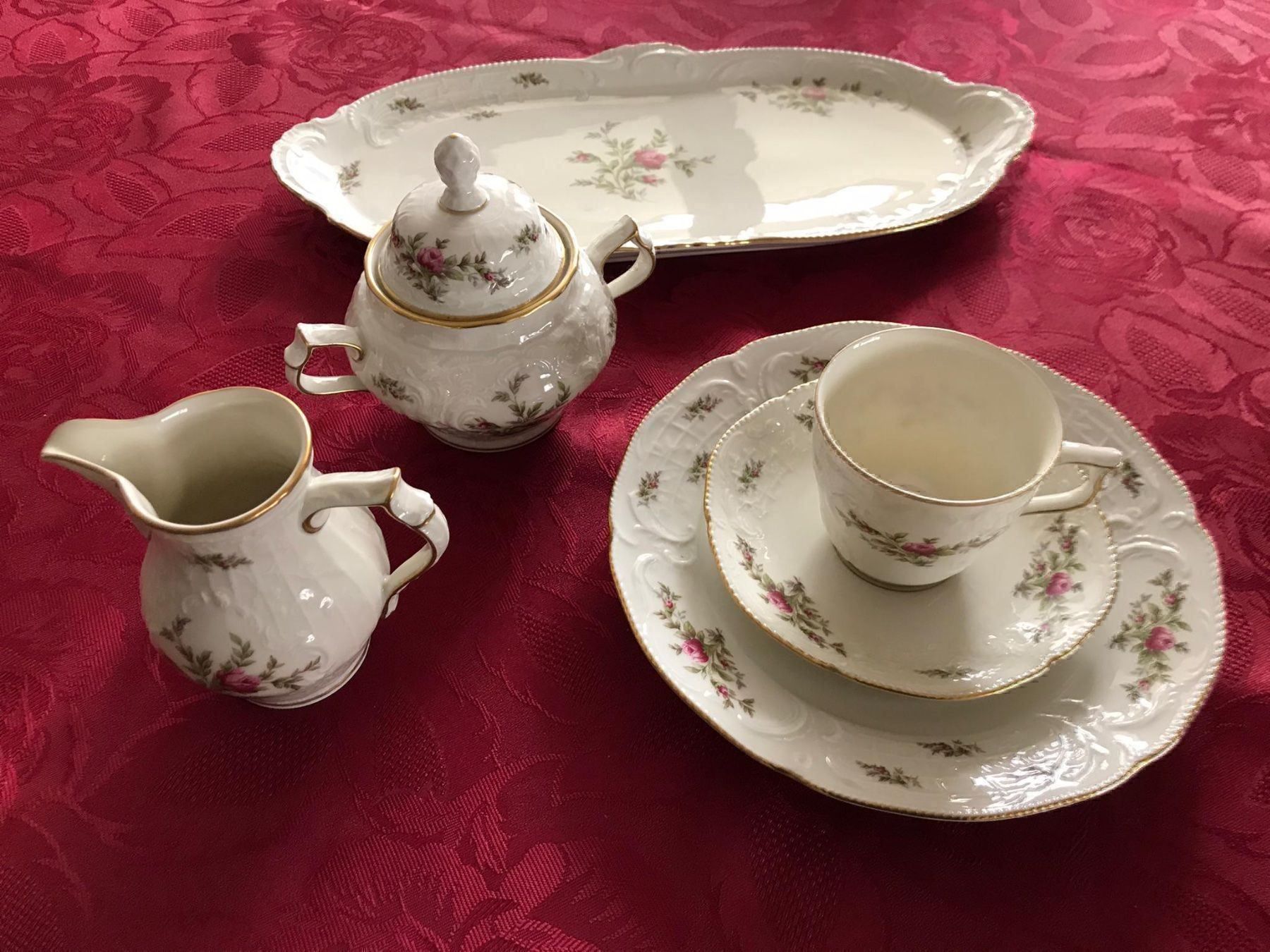 Rosenthal Set di piatti: Rosenthal Moosrose Cremefarbig – Usato da Basel venduto da Simone817