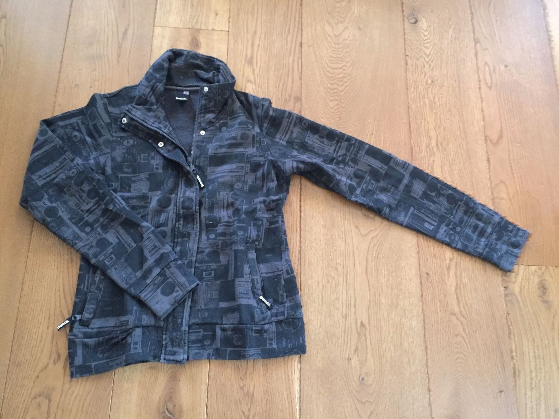 Pullover & Sweatshirts: BENCH, Sweatshirt; Grösse L – Gebraucht aus Le Châble / VS von Ursaban