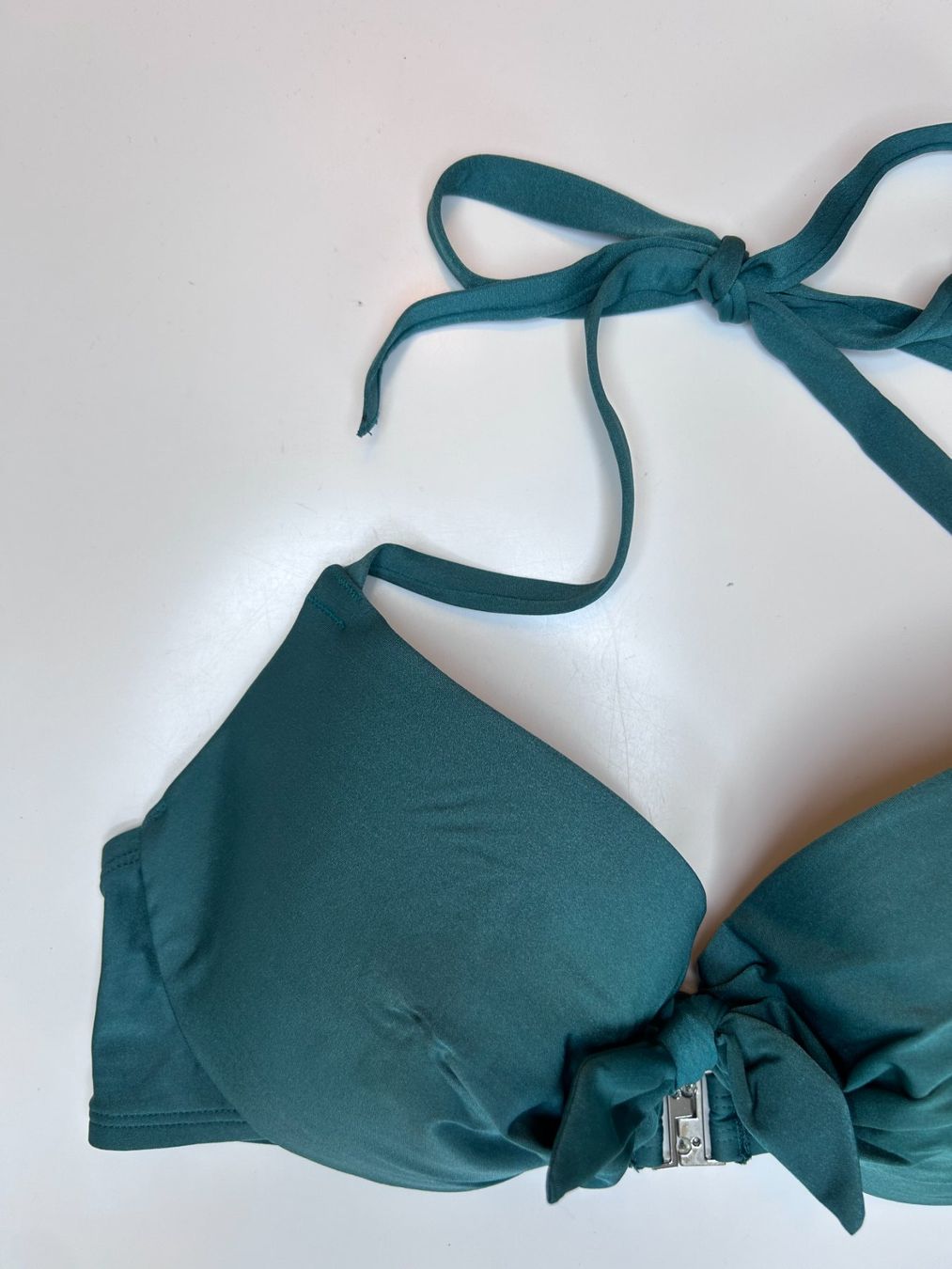 H&M Maillots de bain & Bikinis: H&M Bikini Oberteil – D'occasion à St. Gallen par look-twice 1