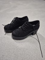 Schwarze Schuhe mit Absatz, Grösse 40 - neuwertig