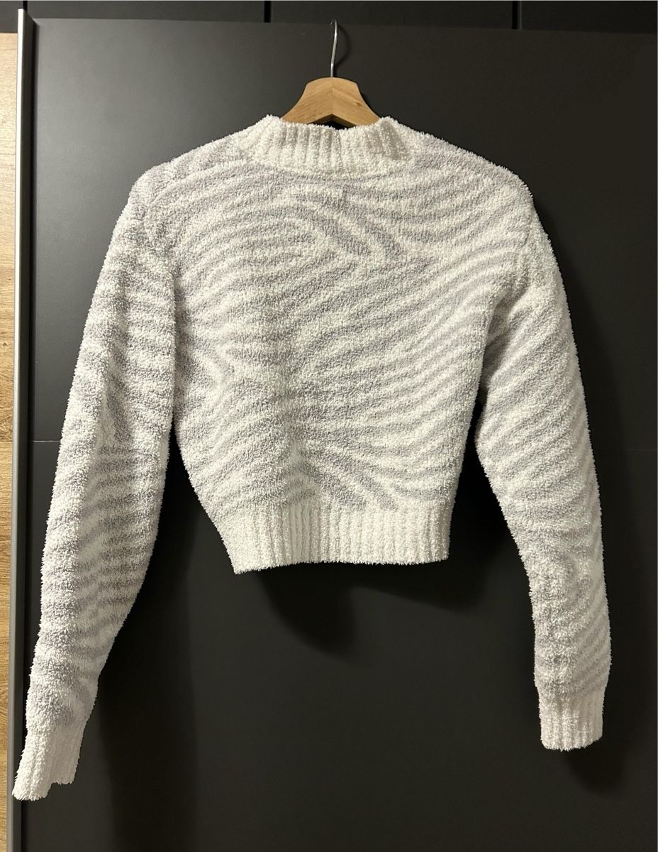 Pulls & Sweat-shirts: Pullover – Neuf (Voir description) à Langenthal par Miichelle 1
