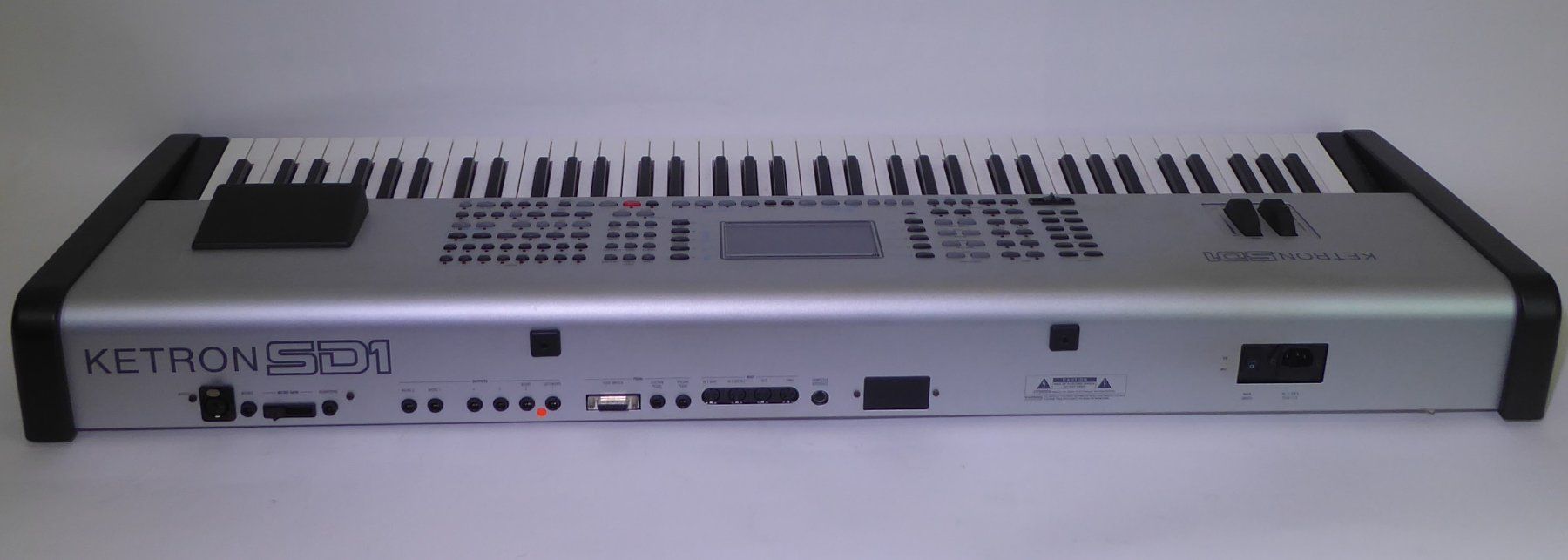 Ketron Musikinstrumente: Ketron SD1 Keyboard in Hardcase – Gebraucht aus Bern von blaukreuz-brocki_BE 2
