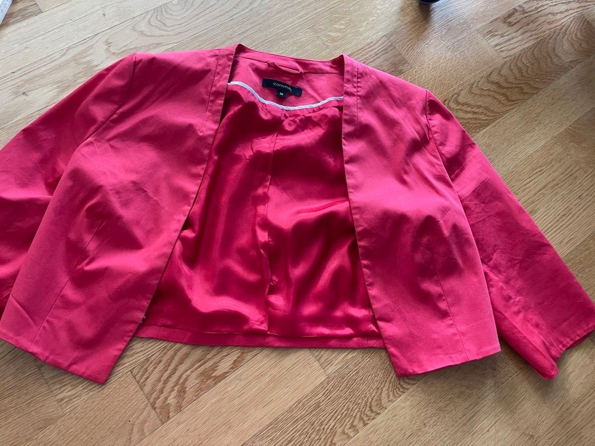 Comma Boleros: Bolero – Gebraucht aus Rüschlikon von Lajniii