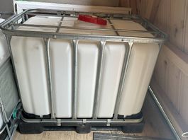 Wassertank 600  Liter / IBC / Bewässerung