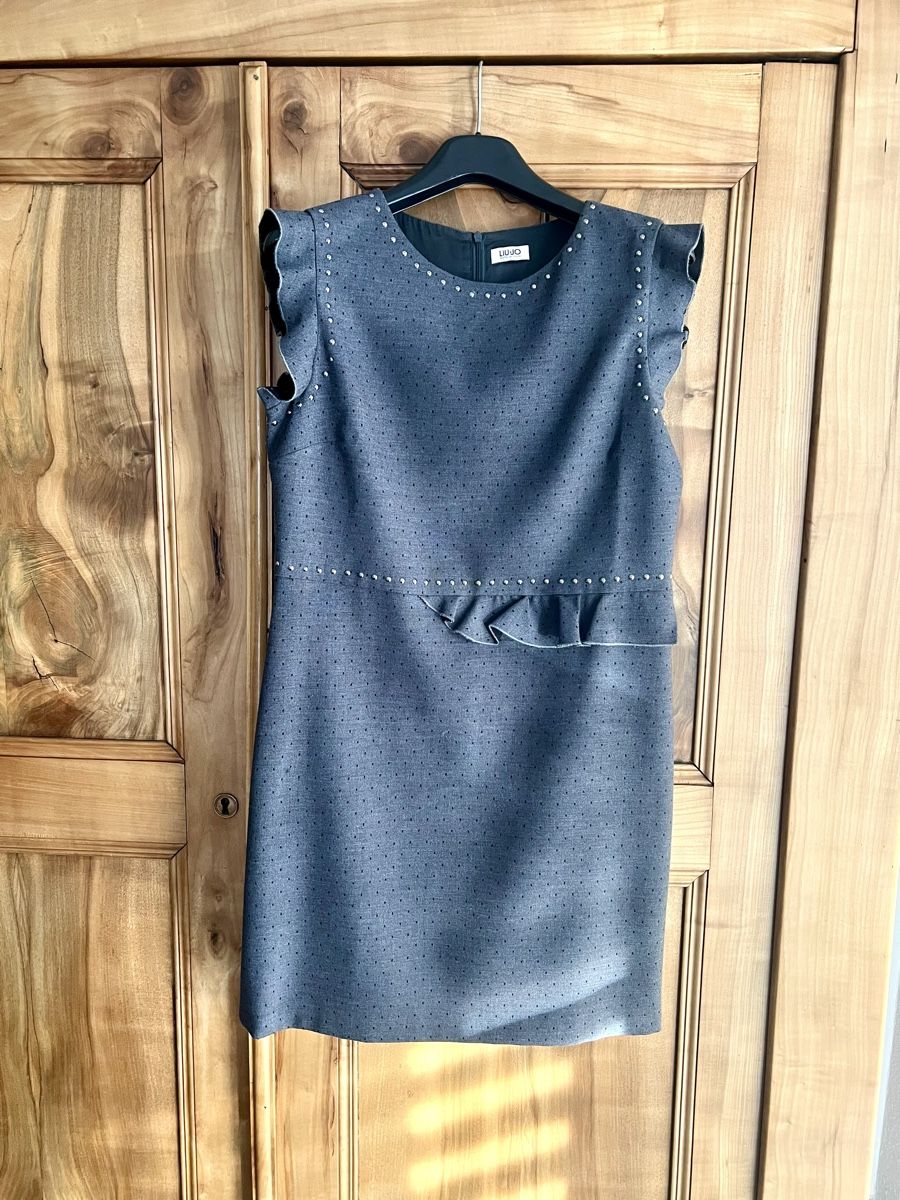 Liu Jo Vestiti: Robe grise à pois Liu Jo, taille 36-38 chic – Nuovo (secondo la descrizione) da Porrentruy venduto da SYANKA 1
