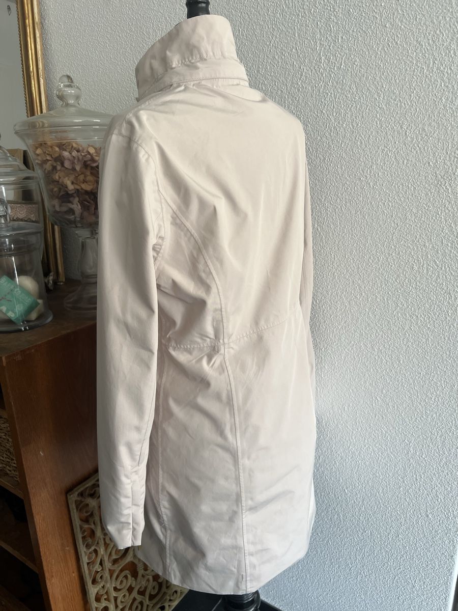 Manteaux: Part two Trenchcoat – Neuf (Voir description) à Inwil par 27sonnenschein 3