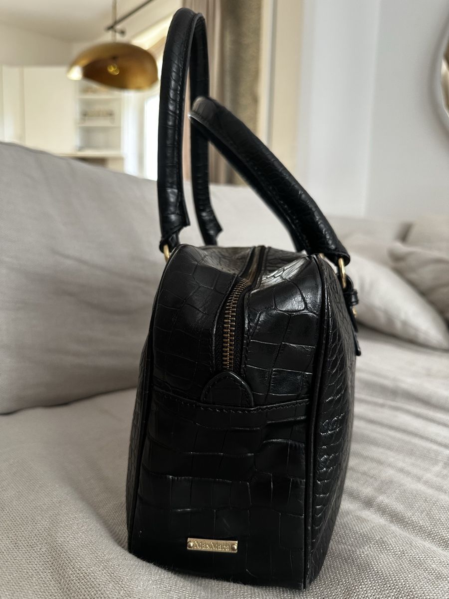 Max Mara Borse da donna: MaxMara Black Leather Handbag - Chic and Timeless – Usato da Zürich venduto da kas_g26m 1
