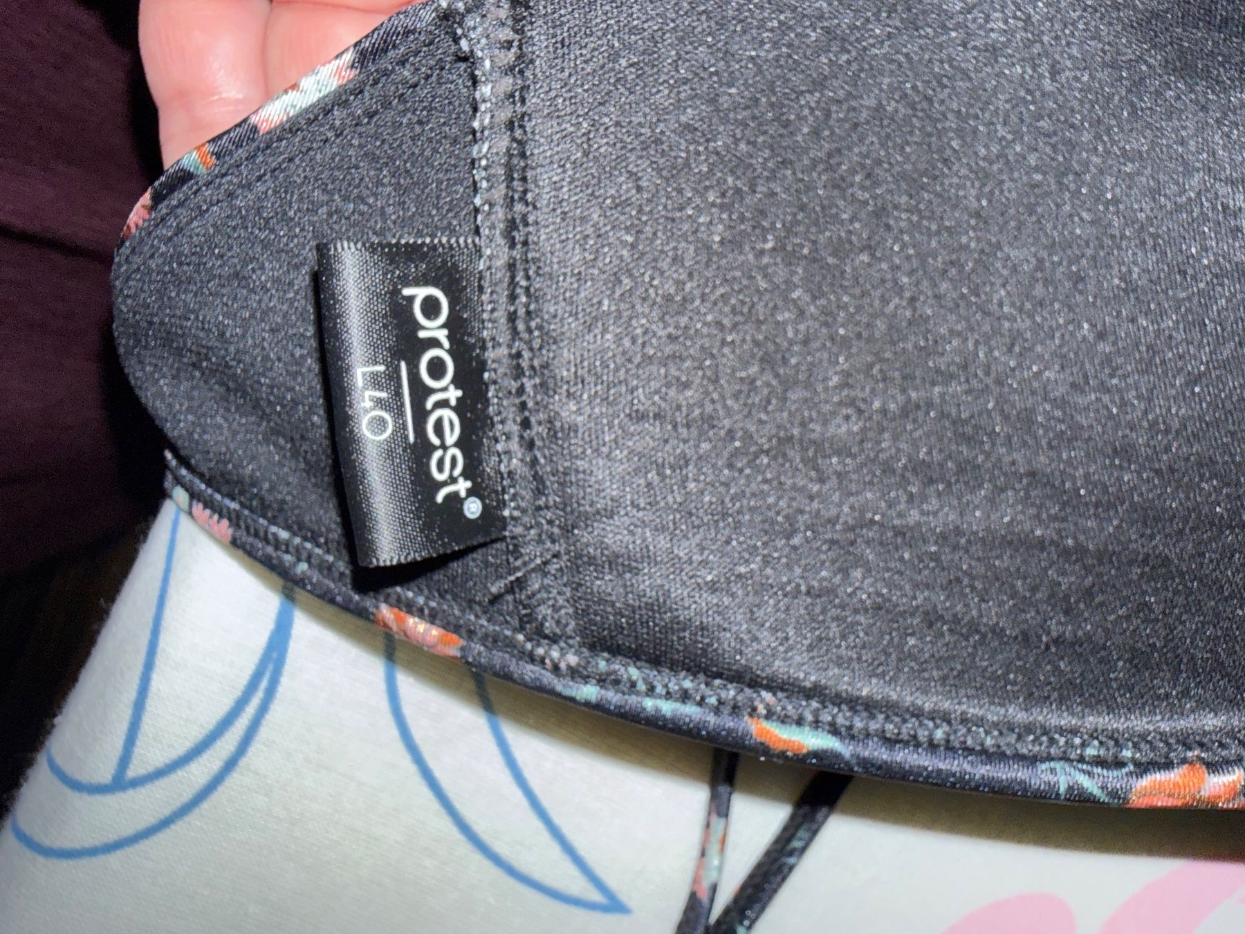 Protest Badekleider & Bikinis: Protest Bikini in Grösse 40/L – Gebraucht aus Zug von dan_l757 3