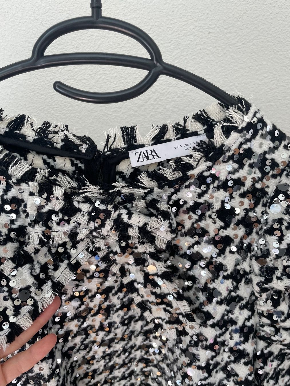 Zara Kleider: Pailletten Zara Kleid – Neu (gemäss Beschreibung) aus Zürich von ufe_f5q5 1