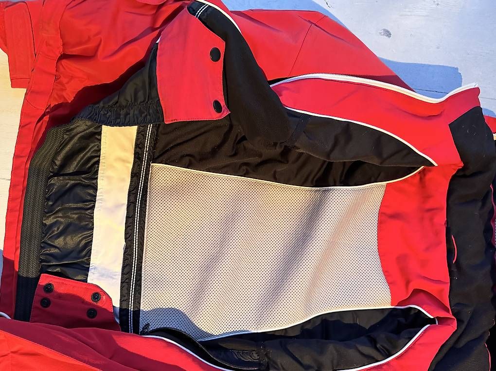 Vestes: Rote Stöckli Skijacke Gr. S – D'occasion à Kilchberg ZH par sporty_alex 4