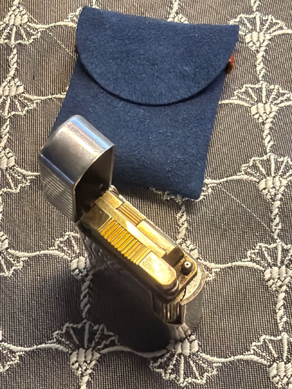 Dupont Briquets: S.T Dupont – Défectueux à Schlieren par Luxury.Time 5